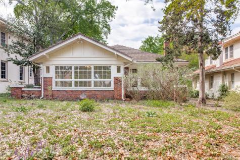2205 Park Place Avenue Fort Worth TX 76110