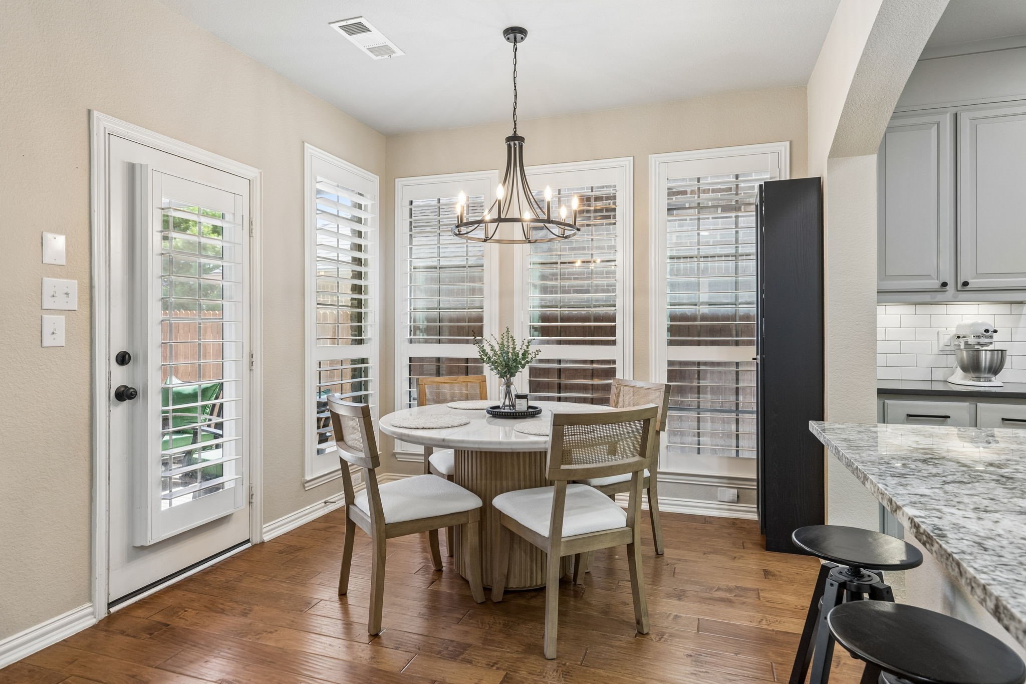 6404 Falcon Ridge Lane Mckinney TX 75071