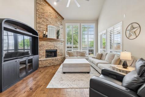6404 Falcon Ridge Lane Mckinney TX 75071