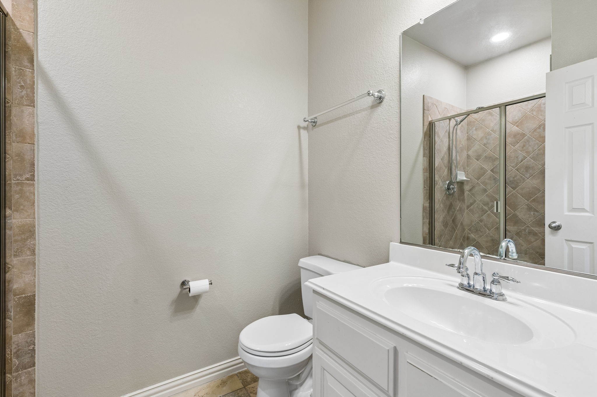 6404 Falcon Ridge Lane Mckinney TX 75071