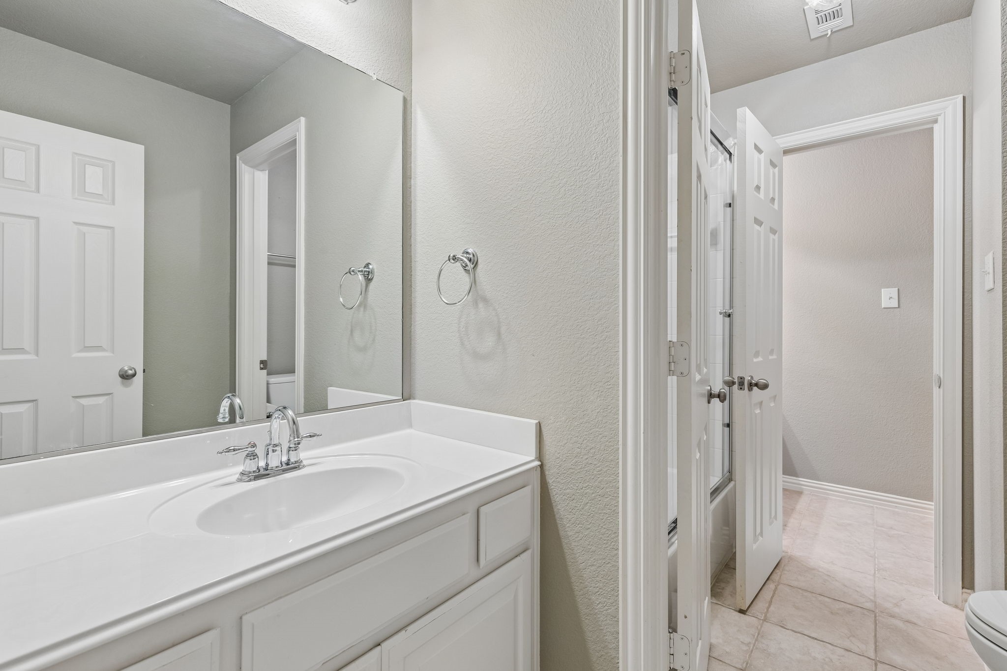 6404 Falcon Ridge Lane Mckinney TX 75071