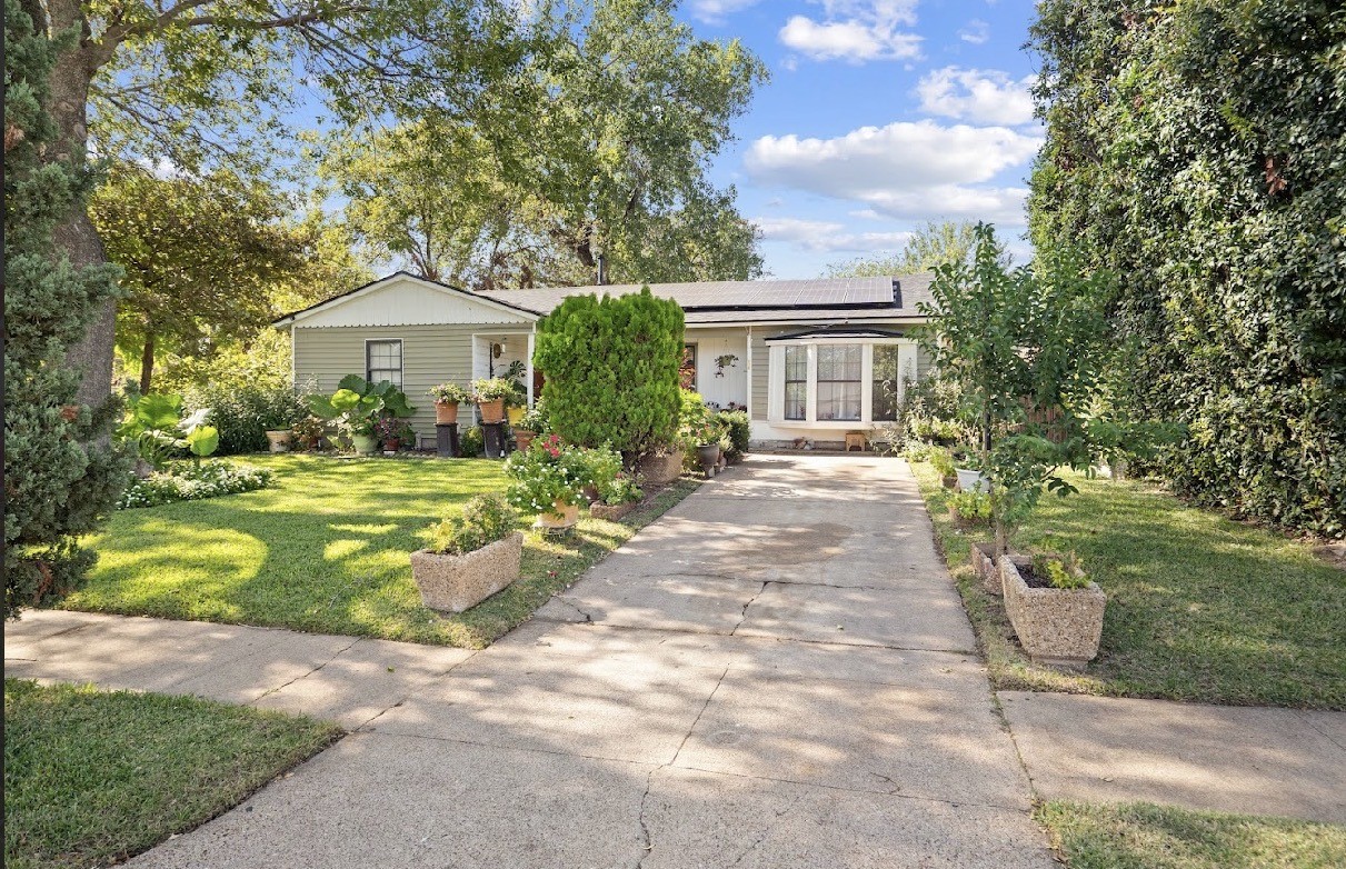 1255 Olden Street Dallas TX 75211