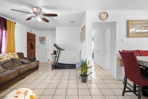 1255 Olden Street Dallas TX 75211