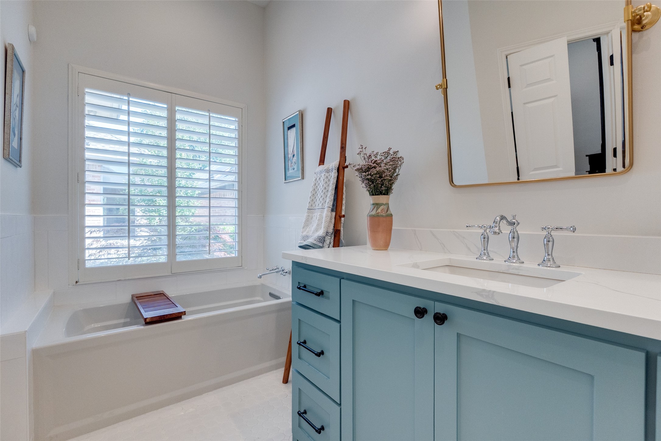 5912 Encore Drive Dallas TX 75240