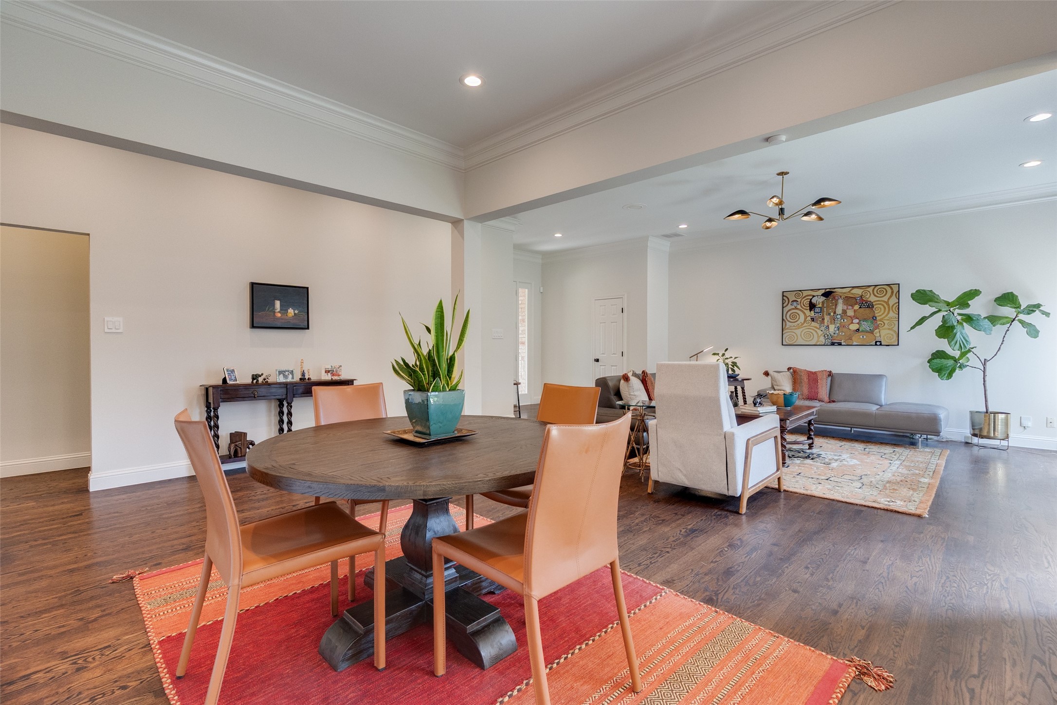 5912 Encore Drive Dallas TX 75240