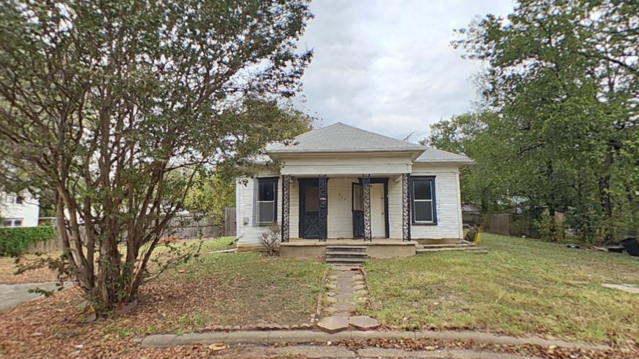 205 Smith Street Hillsboro TX 76645
