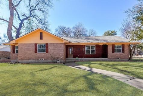 3201 S Glenbrook Drive Garland TX 75041