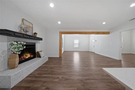 1011 S Armstrong Avenue Denison TX 75020