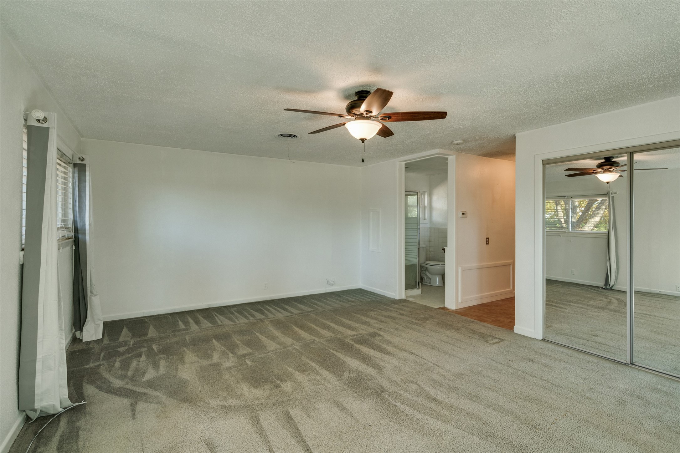 501 S Hilltop Street Burkburnett TX 76354