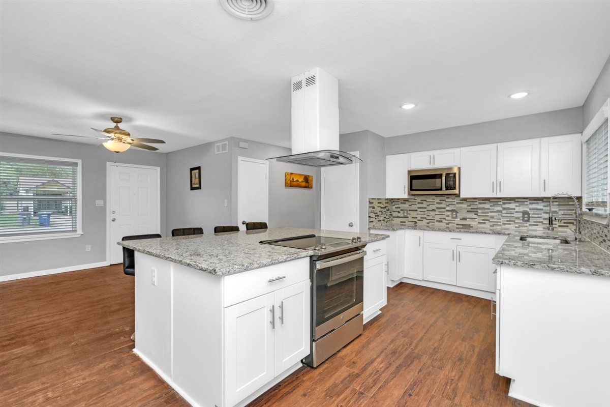 3262 Kristen Drive Dallas TX 75216