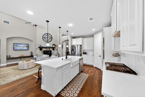 7908 Coolwater Cove Mckinney TX 75071
