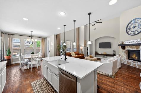 7908 Coolwater Cove Mckinney TX 75071