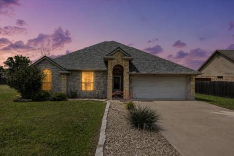 1904 Lazy Court Granbury TX 76048