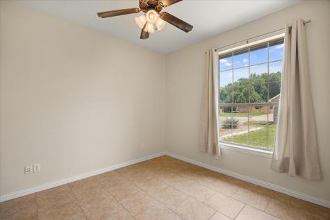 1904 Lazy Court Granbury TX 76048