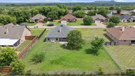 1904 Lazy Court Granbury TX 76048
