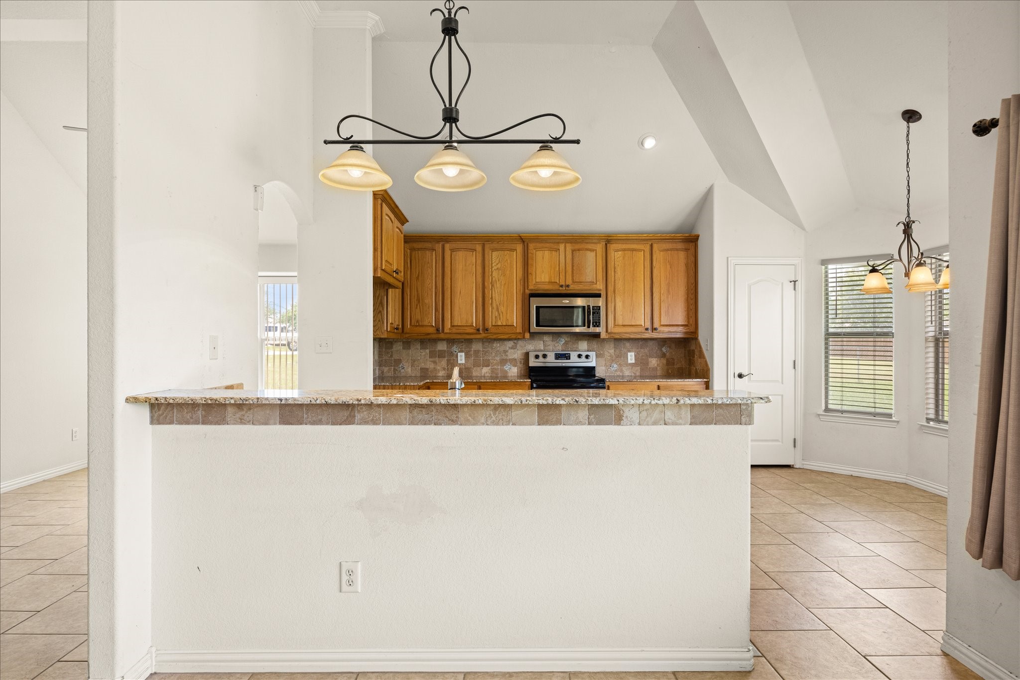1904 Lazy Court Granbury TX 76048