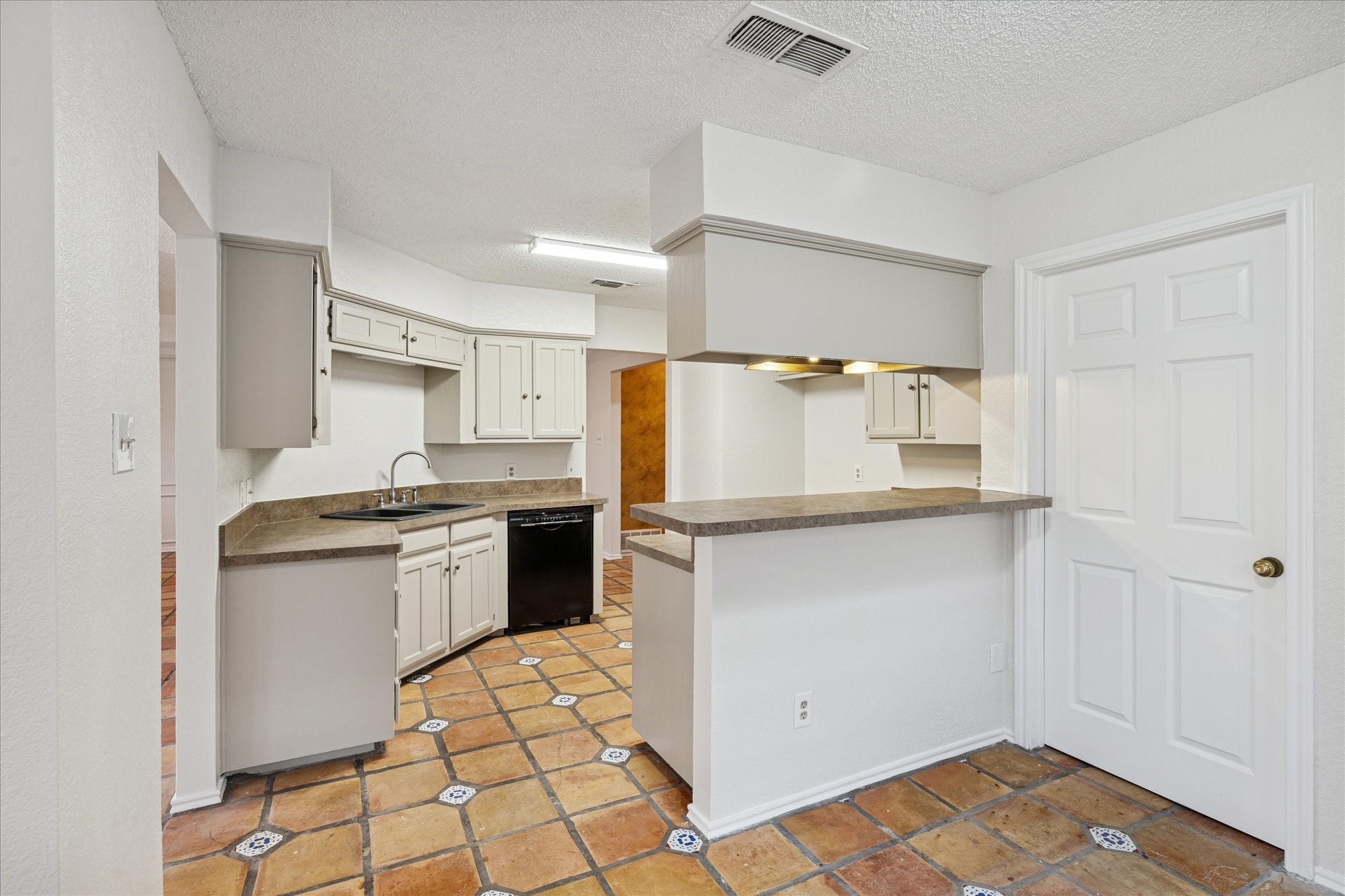 7824 Mahonia Drive Fort Worth TX 76133