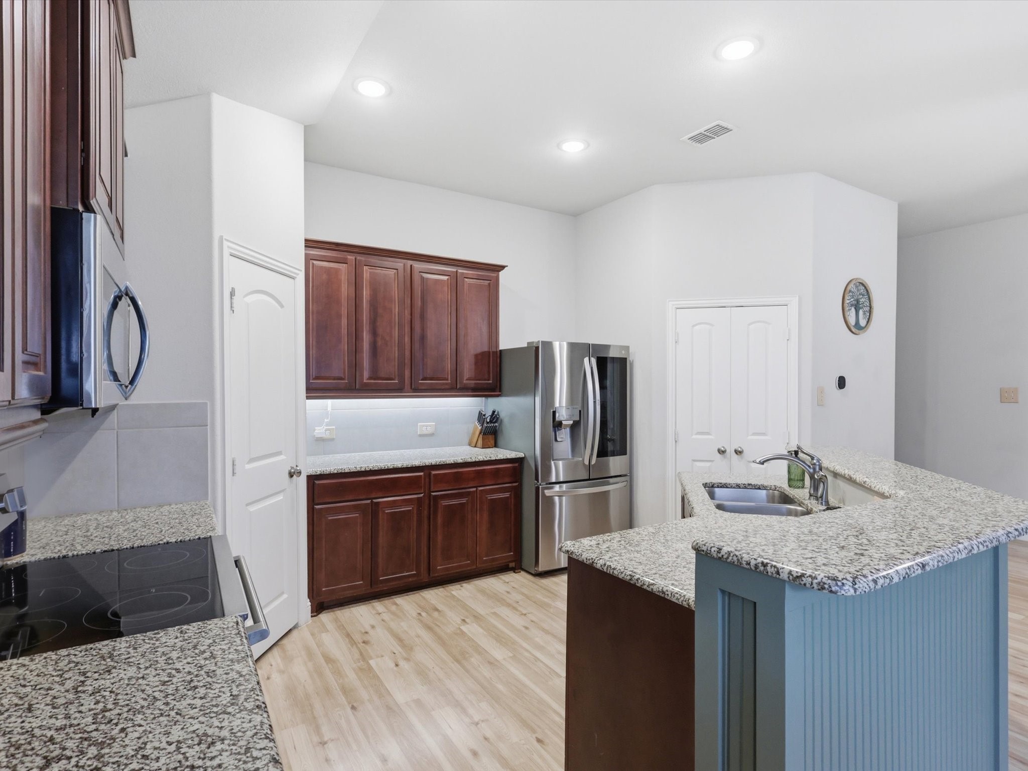 358 Highmeadow Drive Aubrey TX 76227
