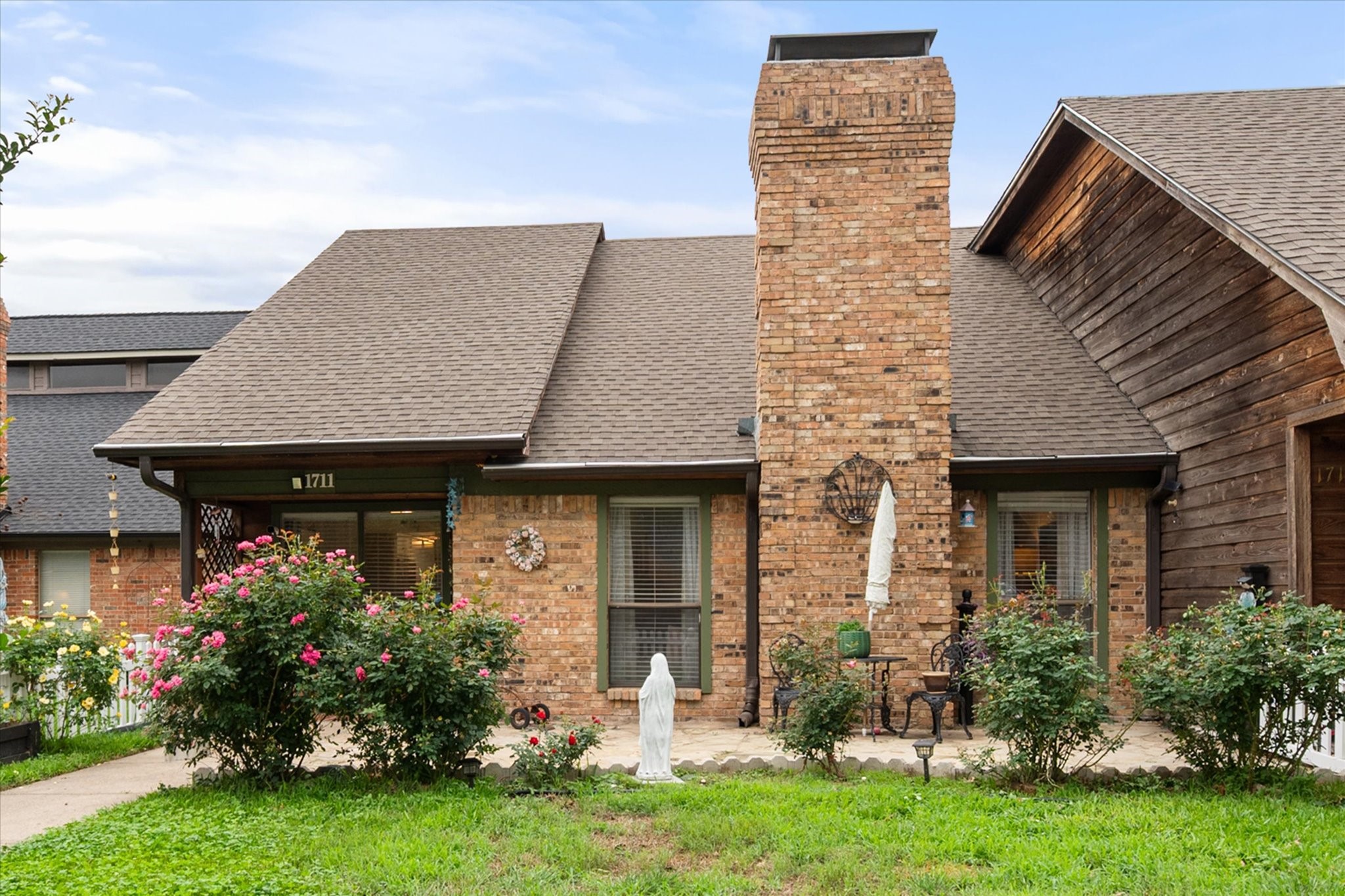 1711 Clearbrook Lane Corsicana TX 75110