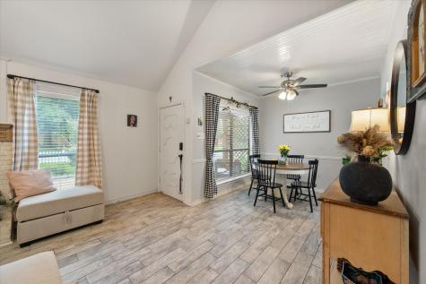 1711 Clearbrook Lane Corsicana TX 75110