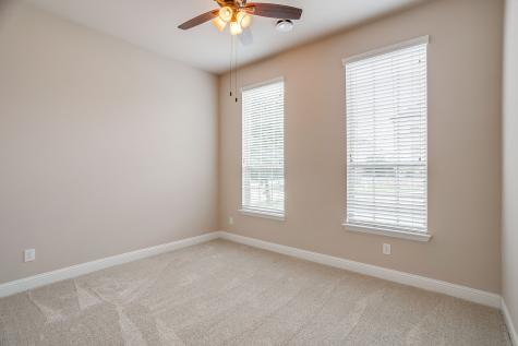 1216 Yosemite Way Burleson TX 76028
