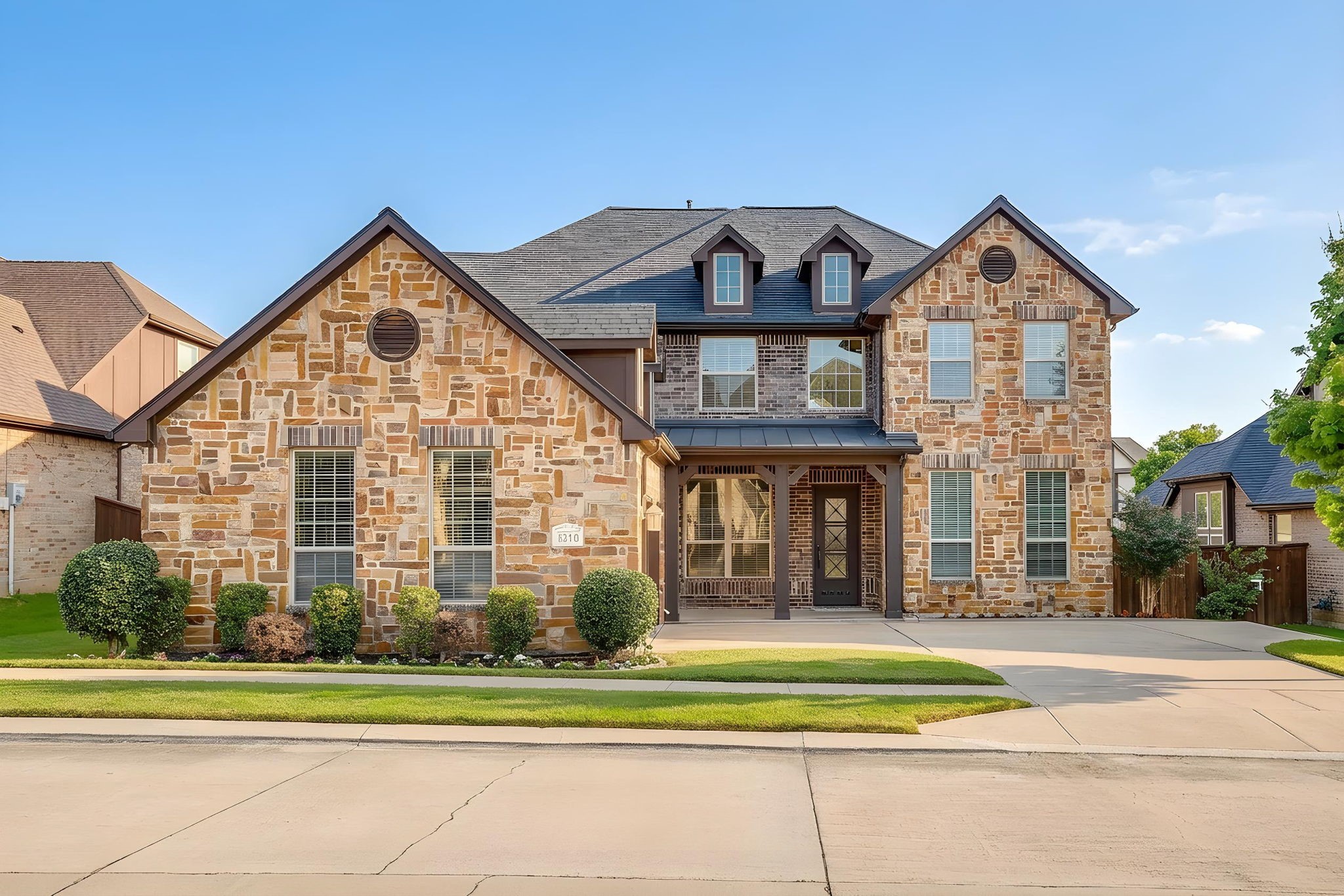 1216 Yosemite Way Burleson TX 76028