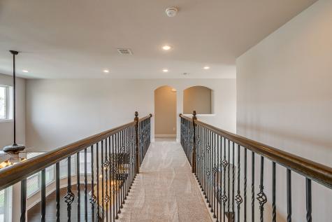 1216 Yosemite Way Burleson TX 76028