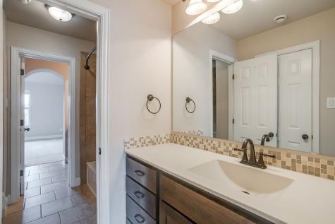 1216 Yosemite Way Burleson TX 76028
