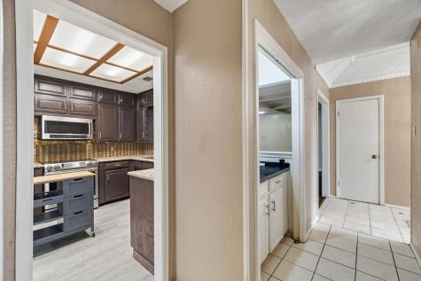 1904 Bay Oaks Court Fort Worth TX 76112