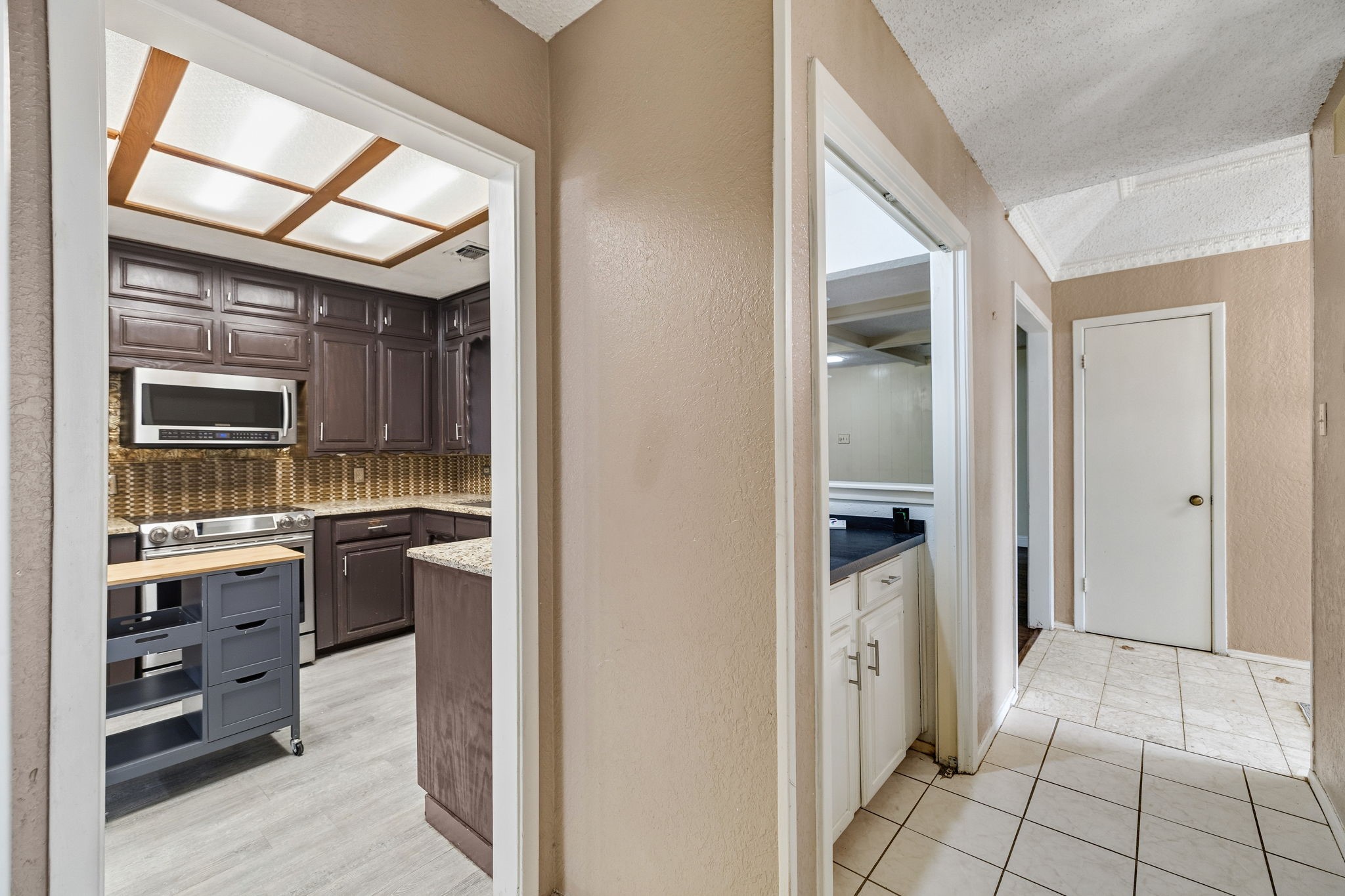 1904 Bay Oaks Court Fort Worth TX 76112