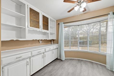 1904 Bay Oaks Court Fort Worth TX 76112