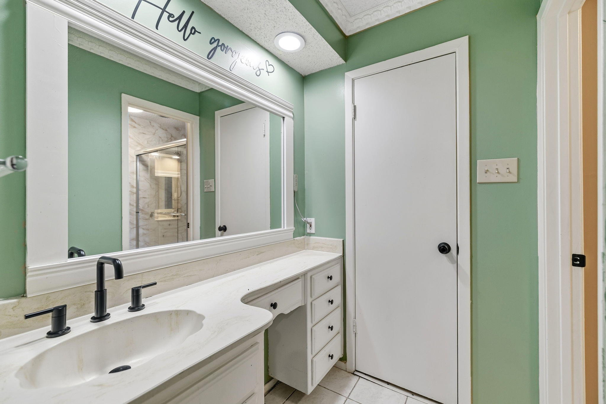 1904 Bay Oaks Court Fort Worth TX 76112