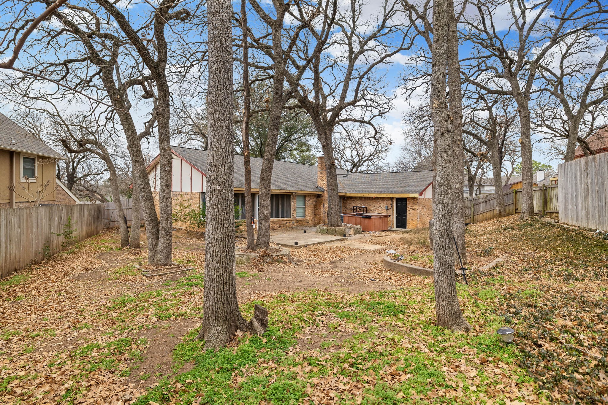1904 Bay Oaks Court Fort Worth TX 76112