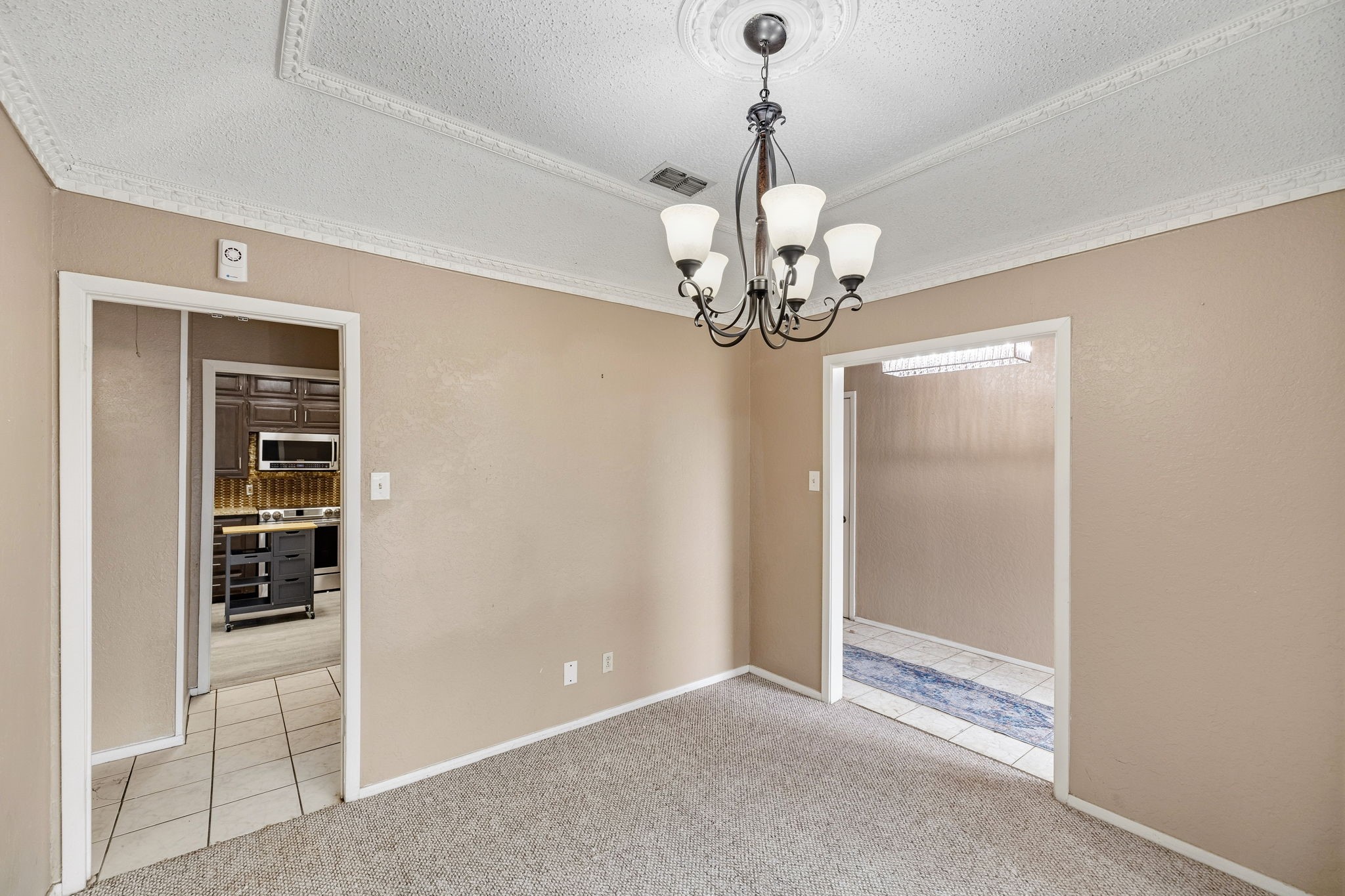 1904 Bay Oaks Court Fort Worth TX 76112