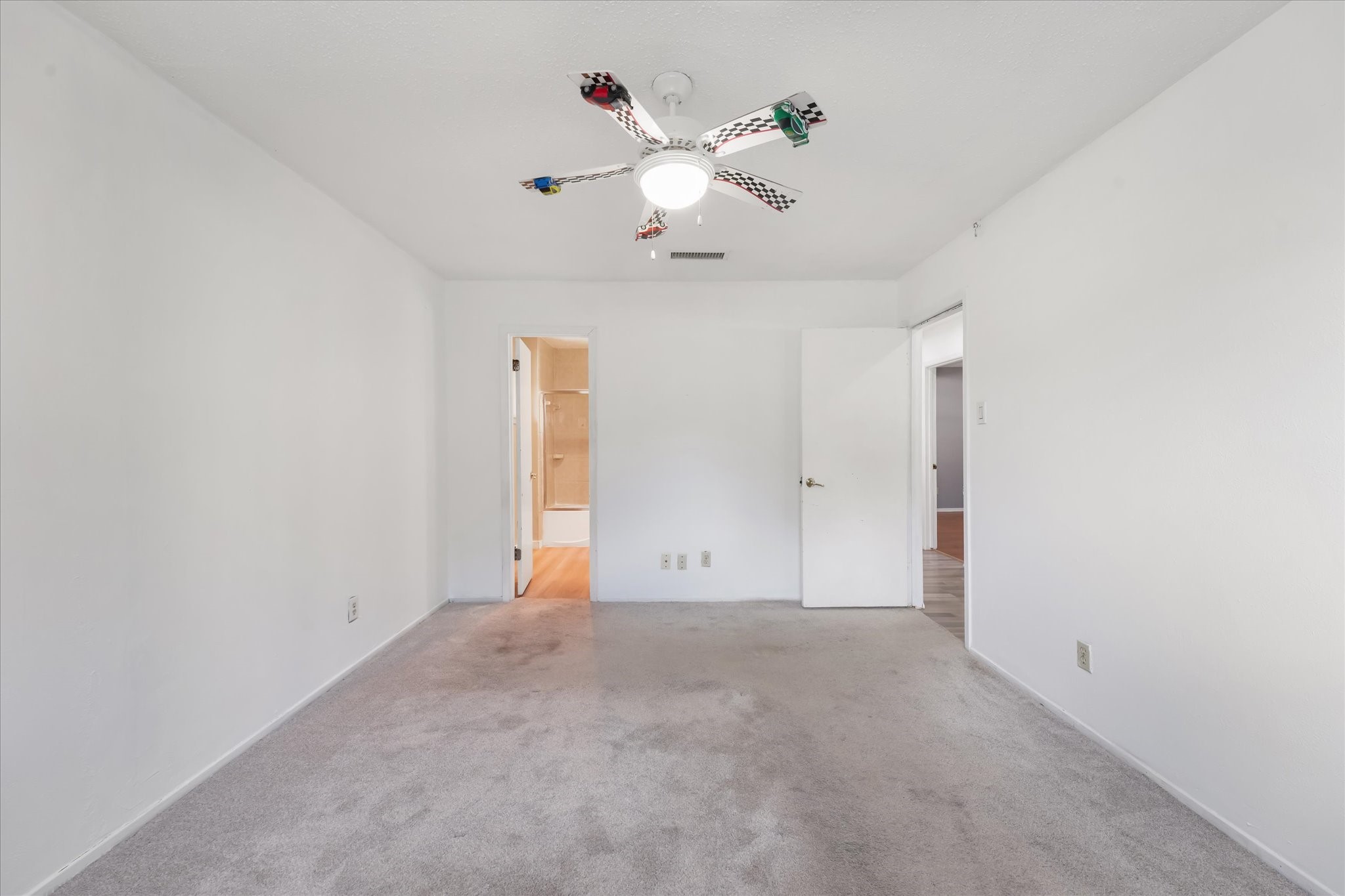 4014 W Rochelle Road Irving TX 75062