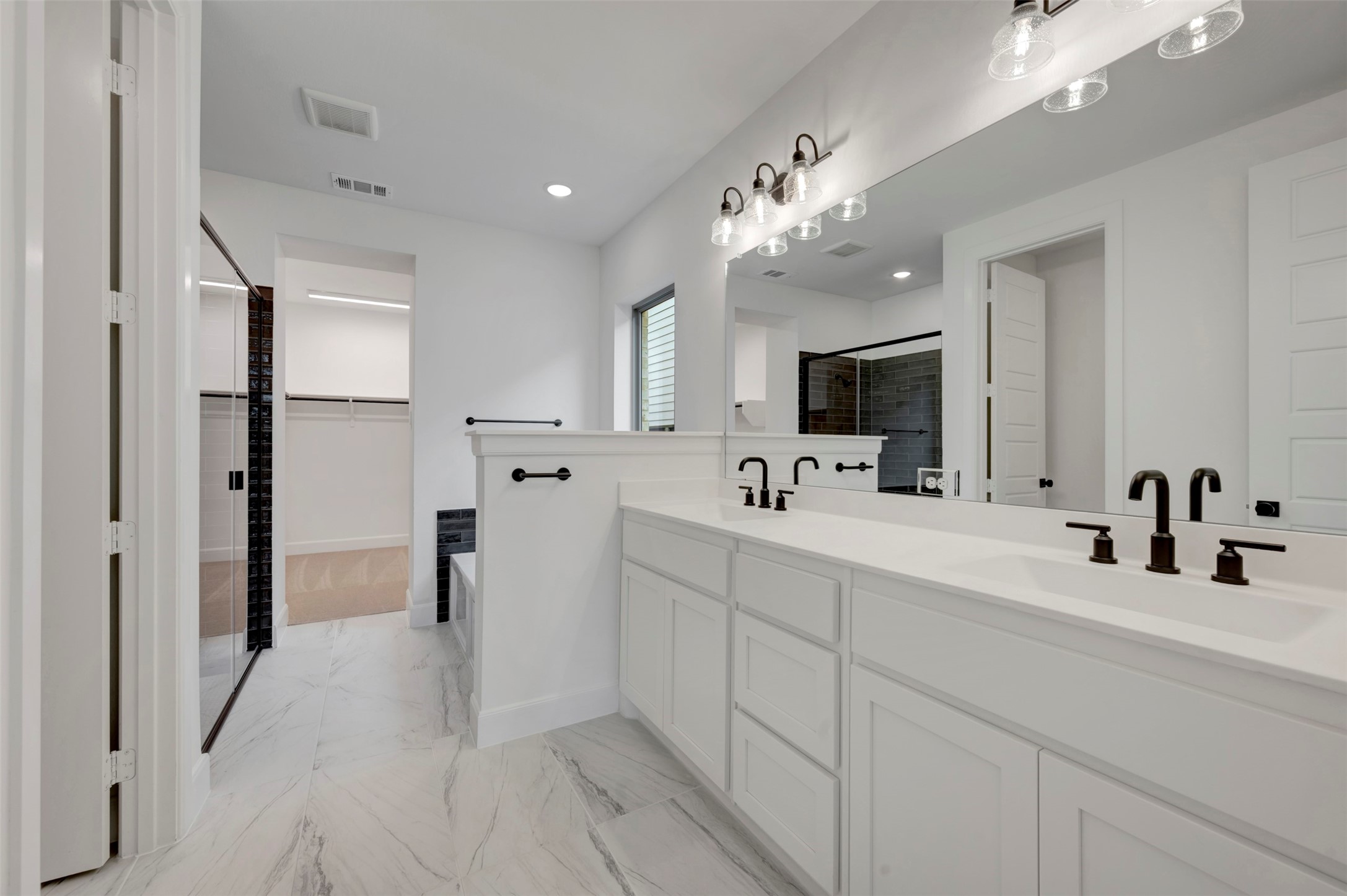 12309 Crape Myrtle Court Justin TX 76247