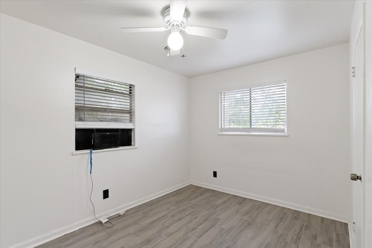 716 N Cummings Drive Alvarado TX 76009