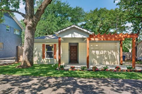2711 N Locust Street Denton TX 76209
