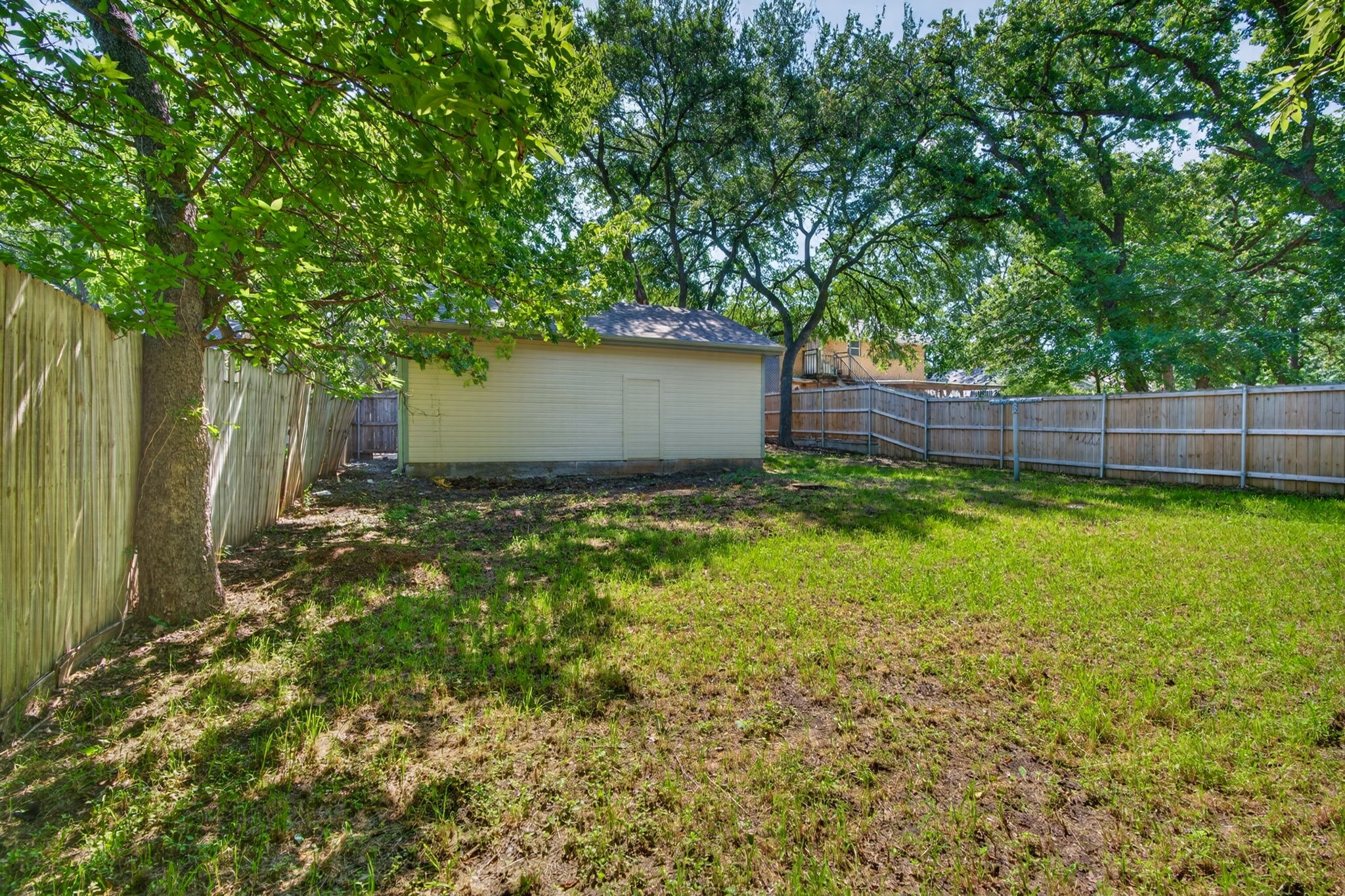 2711 N Locust Street Denton TX 76209