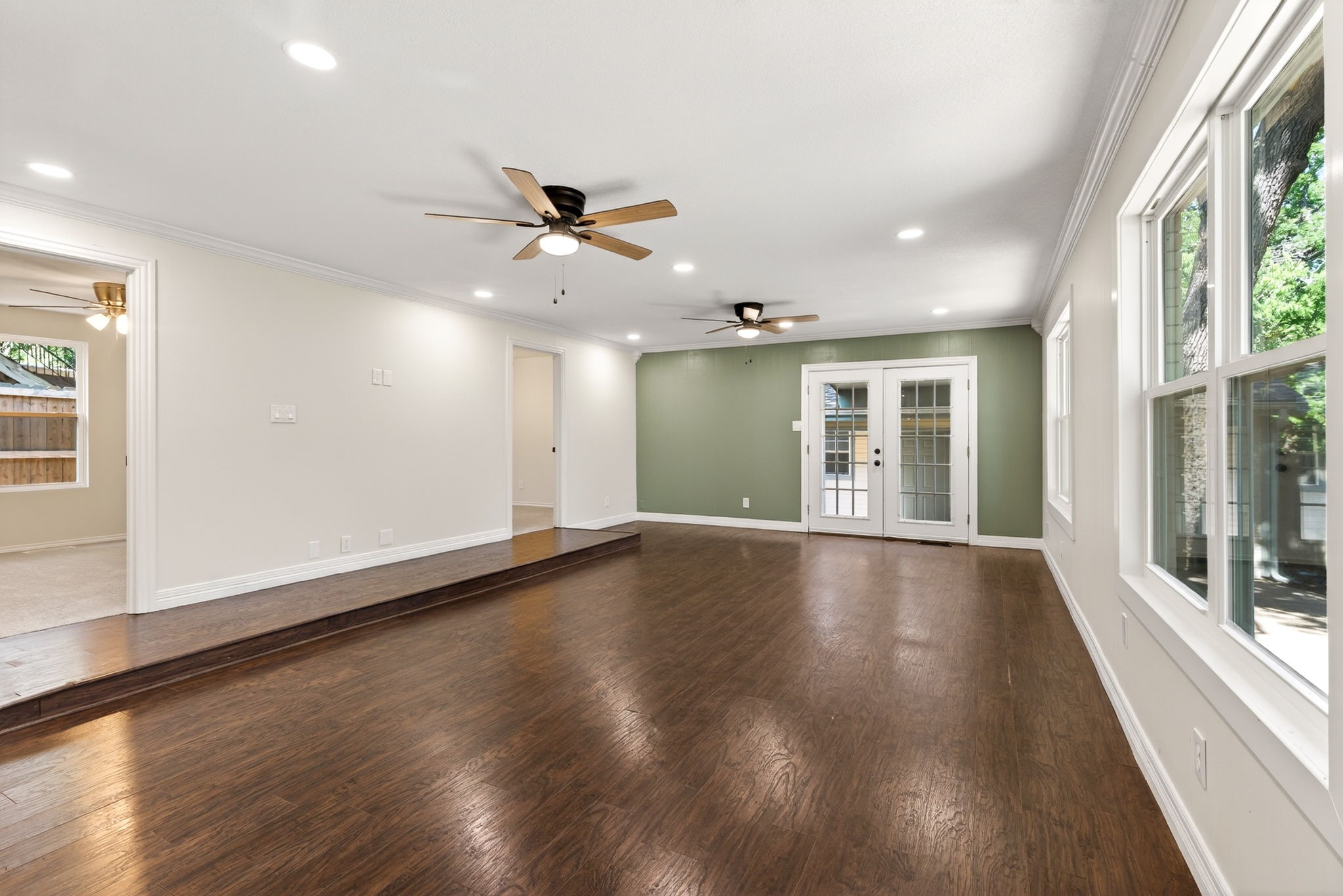 2711 N Locust Street Denton TX 76209