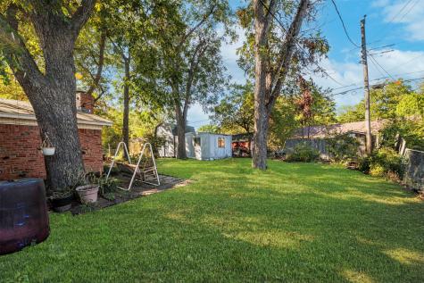 4557 Dee Lane Haltom City TX 76117