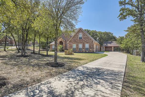224 S Natural Springs Lane Azle TX 76020