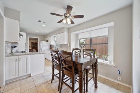1910 Vista Oaks Drive Carrollton TX 75007
