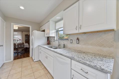 1910 Vista Oaks Drive Carrollton TX 75007