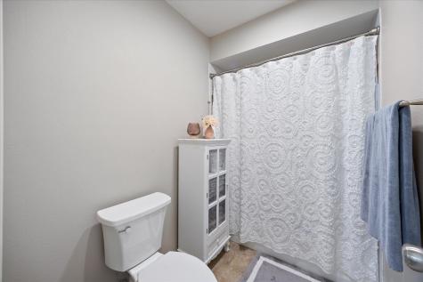 1910 Vista Oaks Drive Carrollton TX 75007