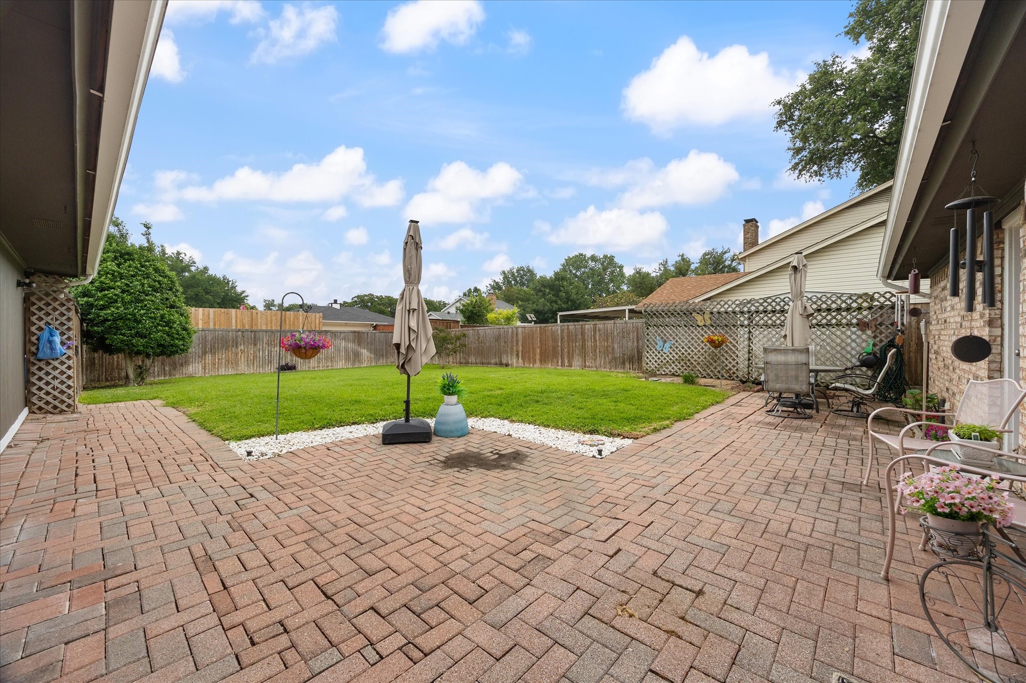 1910 Vista Oaks Drive Carrollton TX 75007