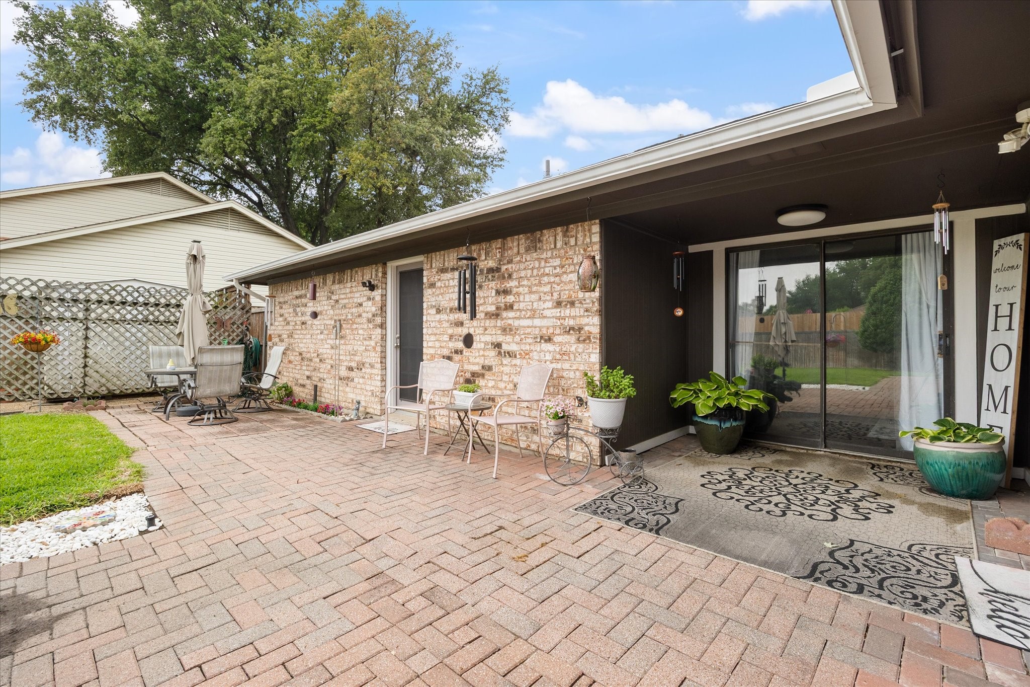 1910 Vista Oaks Drive Carrollton TX 75007