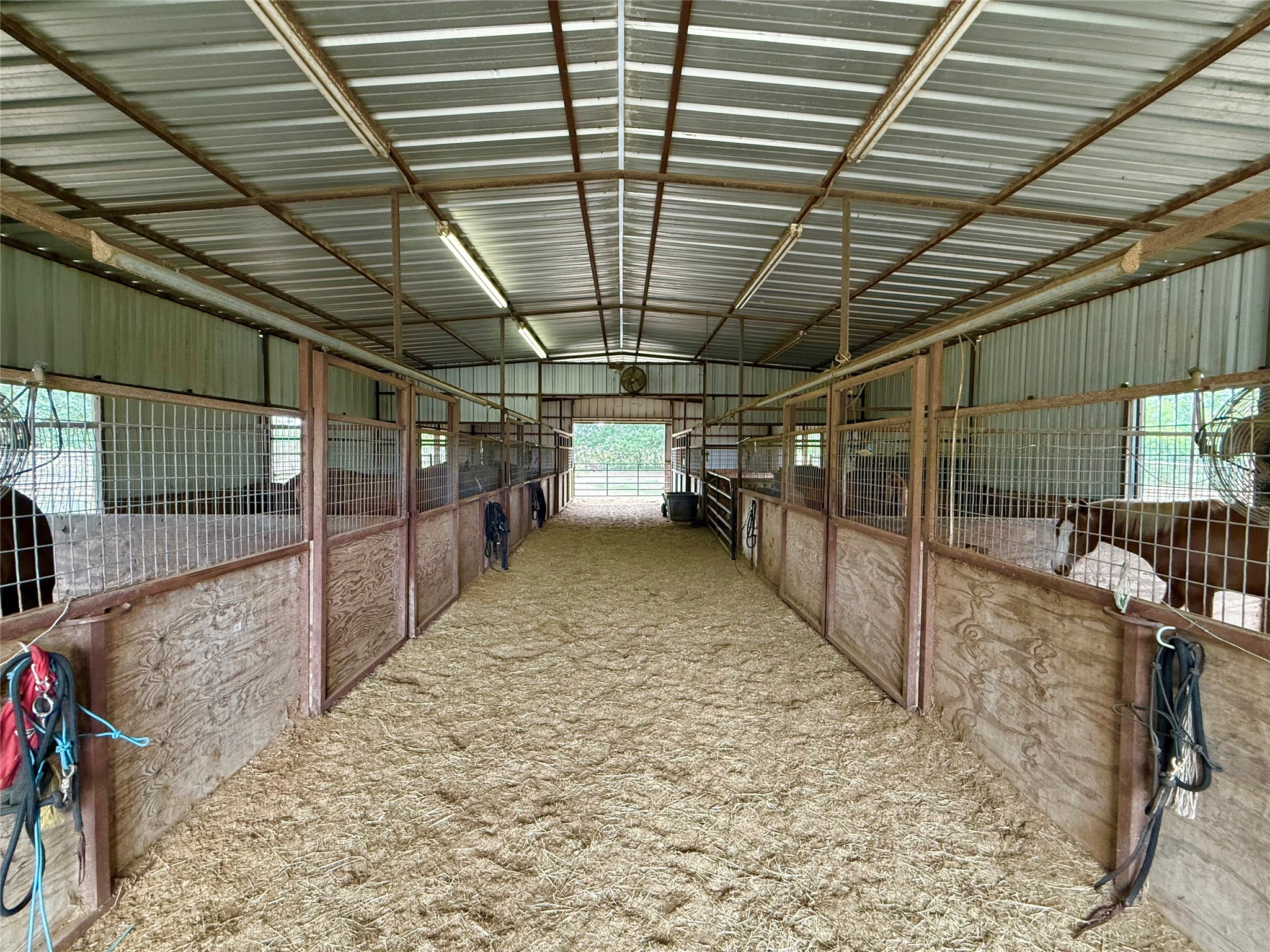 14643 County Road 4060 Scurry TX 75158