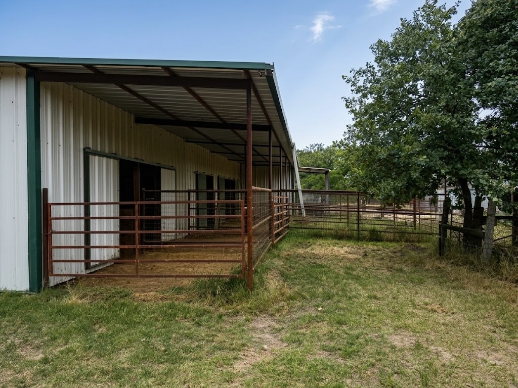 14643 County Road 4060 Scurry TX 75158