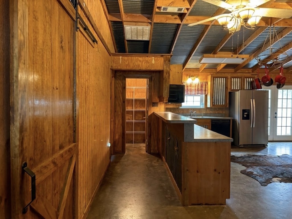 14643 County Road 4060 Scurry TX 75158